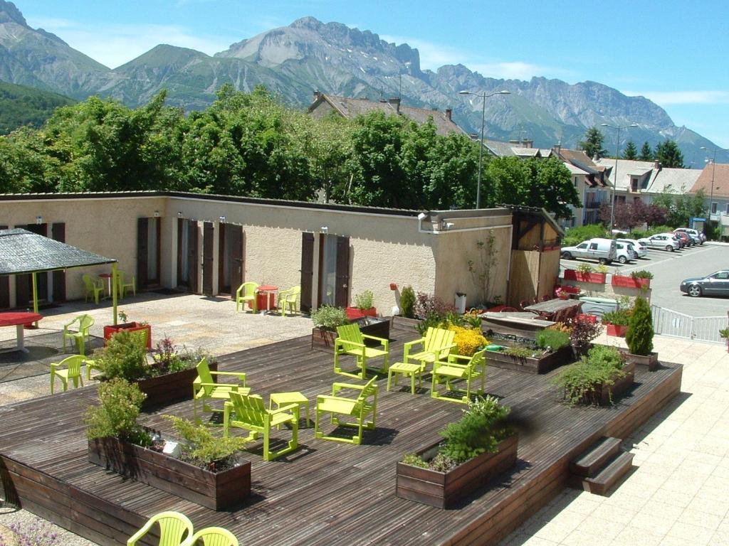 Hotel Le Connetable Saint-Bonnet-en-Champsaur Exterior foto